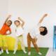 Kleinkinder beim Yoga